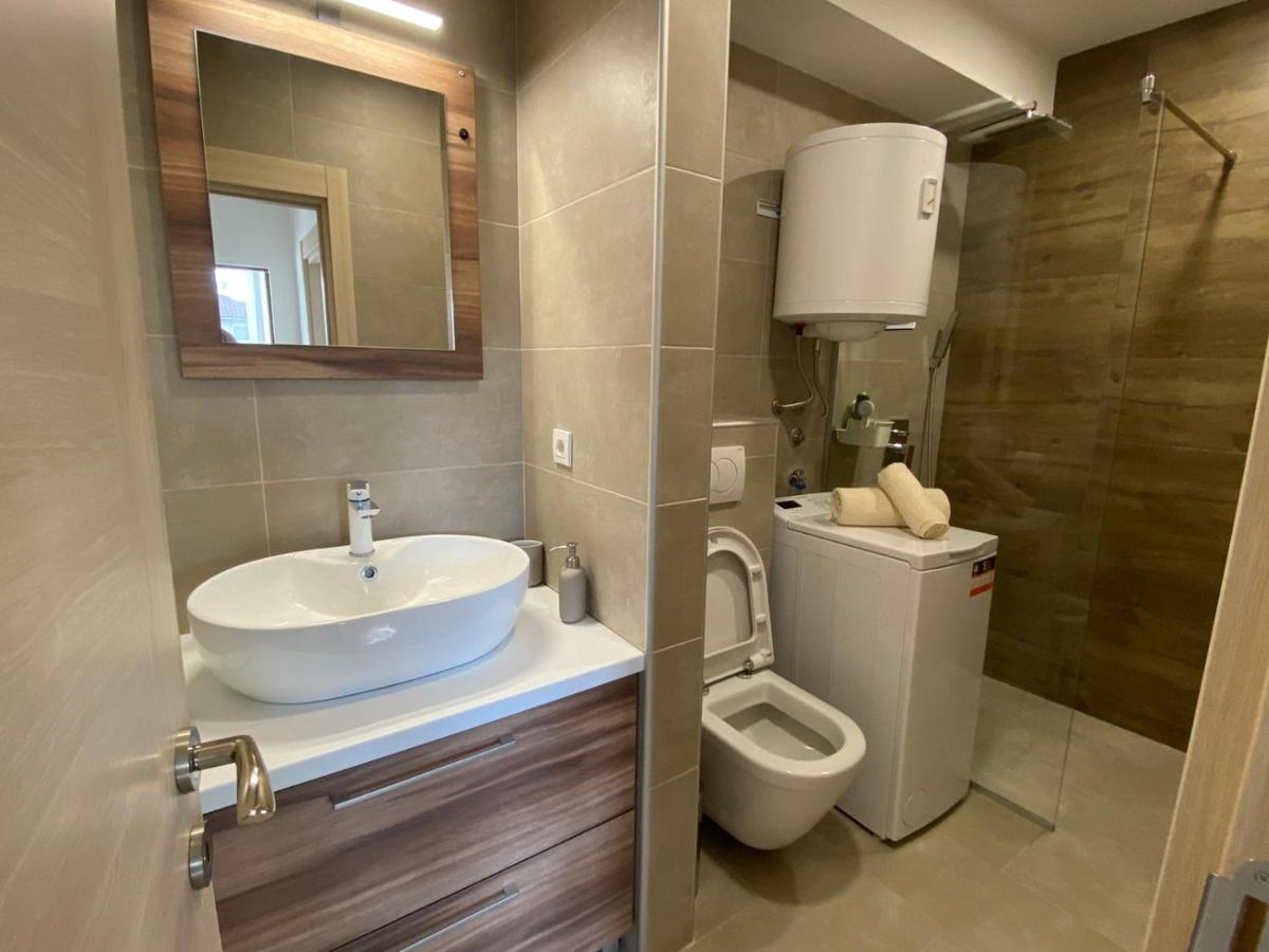 Cosy Apart Aca Belgrad Exterior foto